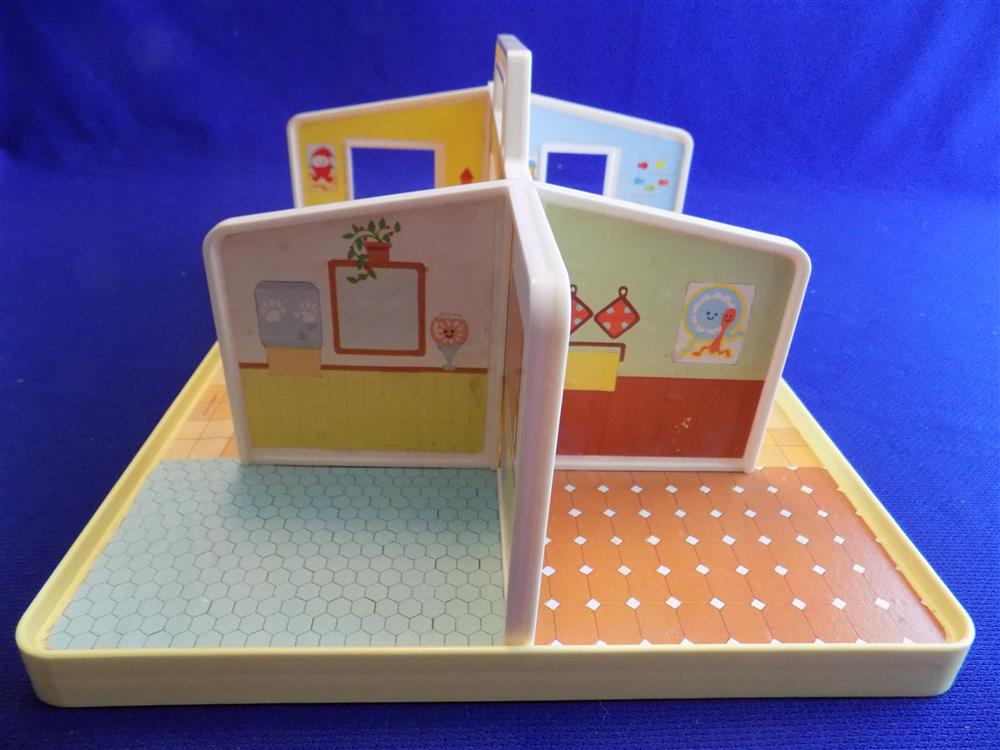 Fisher Price Little People Nursery School #929 Vintage picture 13088