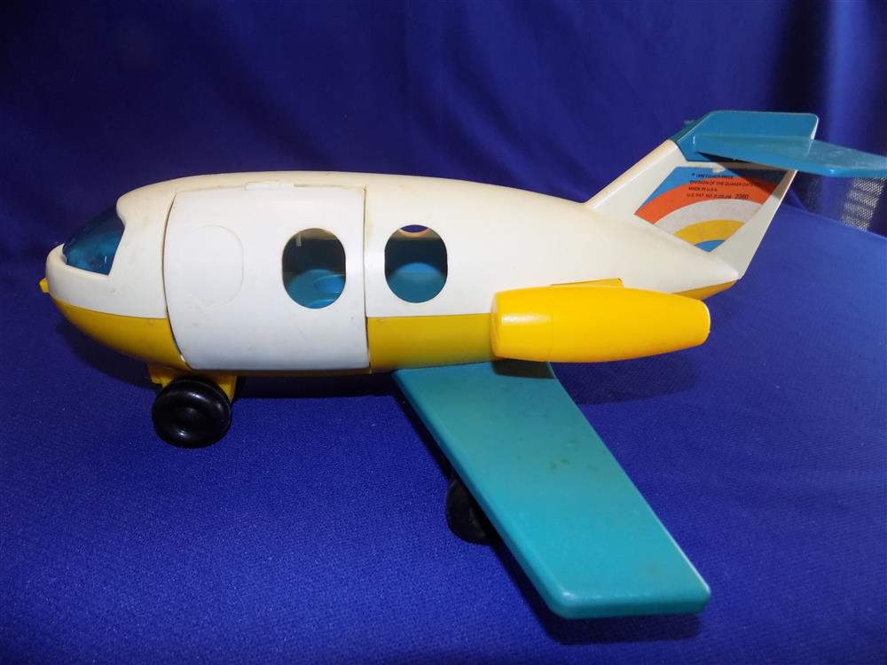 Fisher Price Little People Jetport Airport #933 Incomplete picture 13107