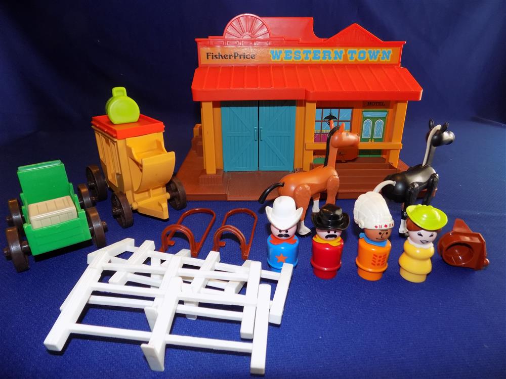 Fisher Price Little People Western Town #934 Mint and complete set picture 14088