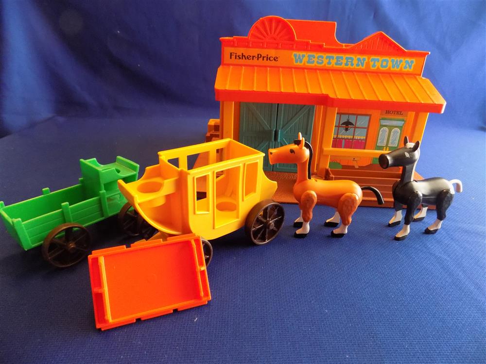 Fisher Price Little People Western Town #934 Mint and complete set picture 14091
