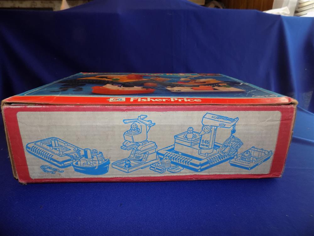 Fisher Price Little People Offshore Cargo Base #945 Mint picture 16229