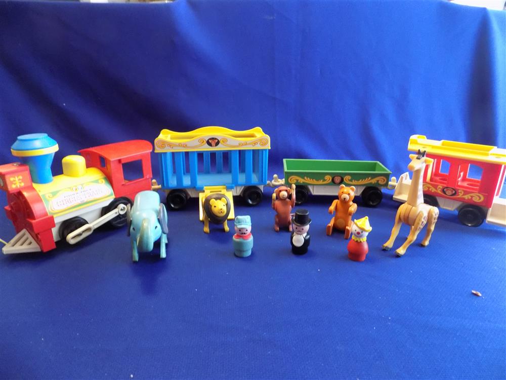 Fisher Price Little People Circus Train Animals #991 picture 14096
