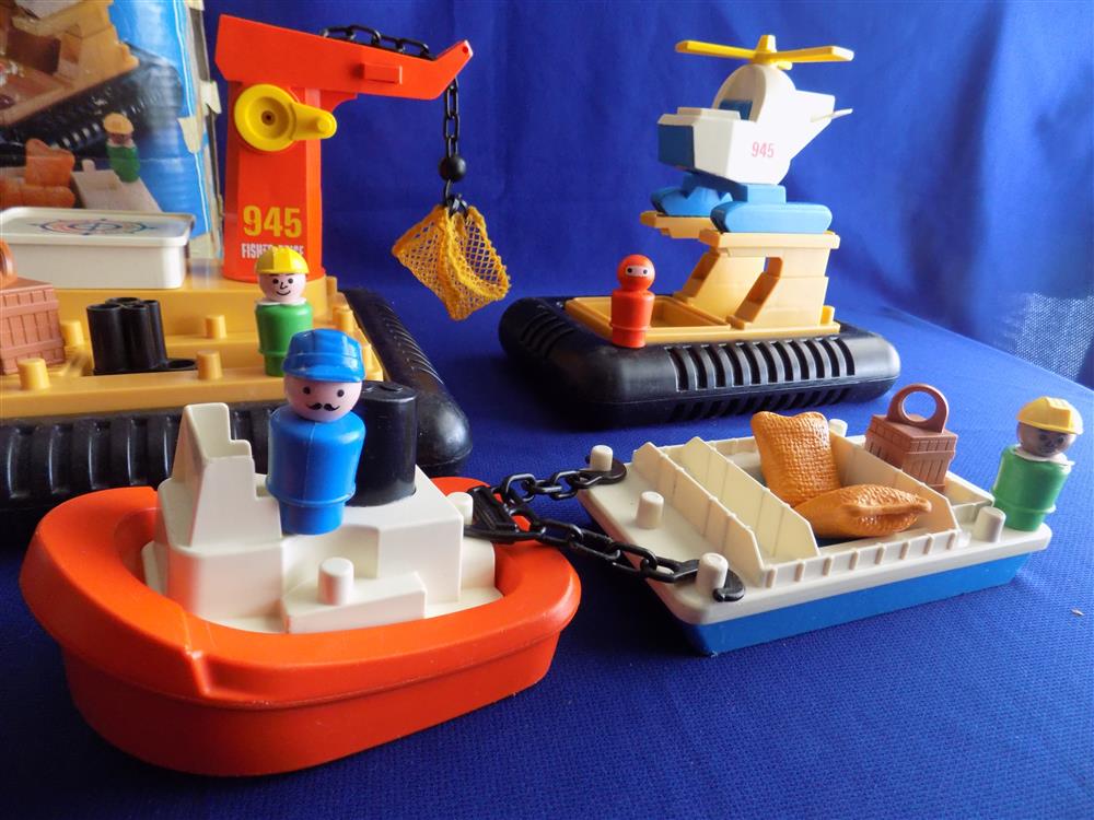 Fisher Price Little People Off Shore Cargo Base #945 Complete in Box picture 17282