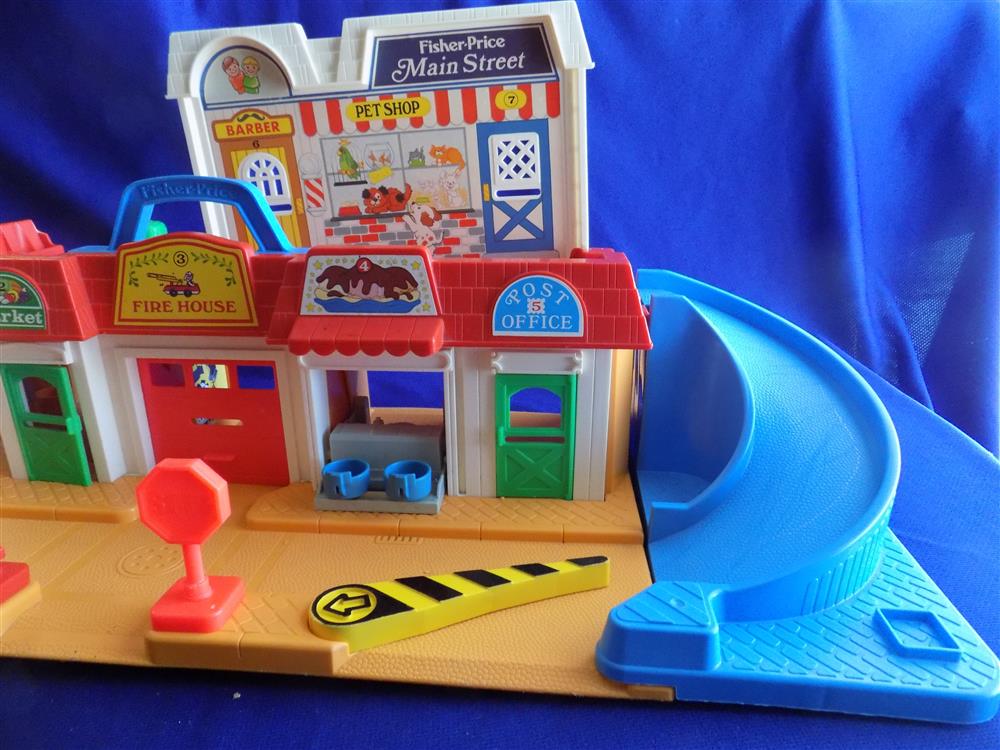 Fisher Price Little People Main Street #2500 Incomplete picture 18345