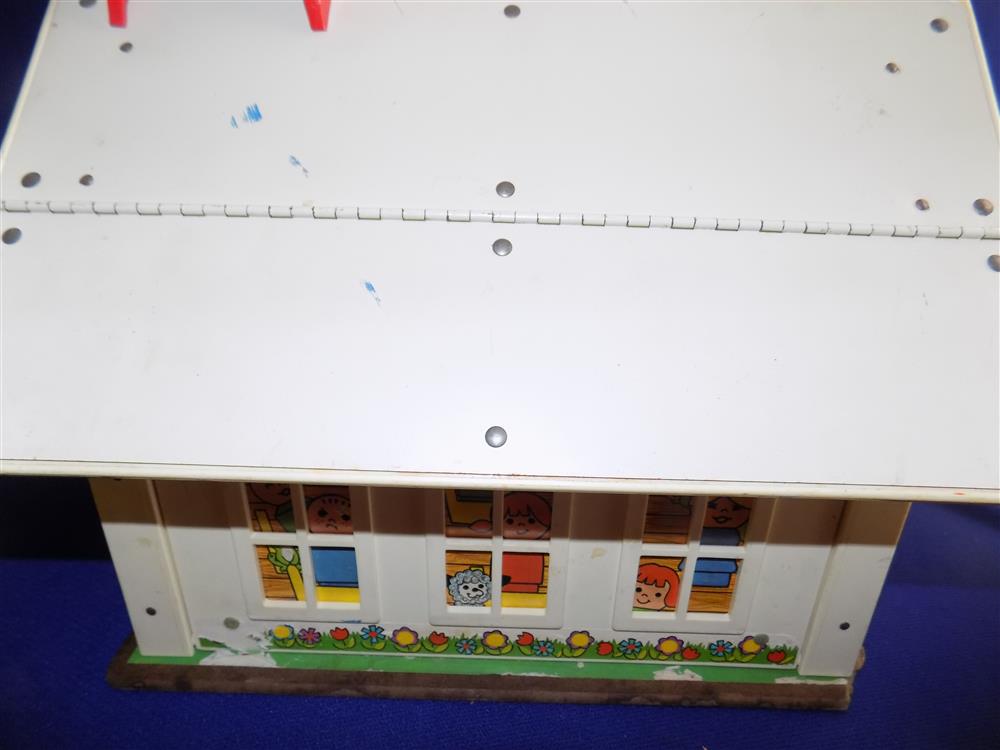 Fisher Price Little People School #923 Not Complete picture 19370