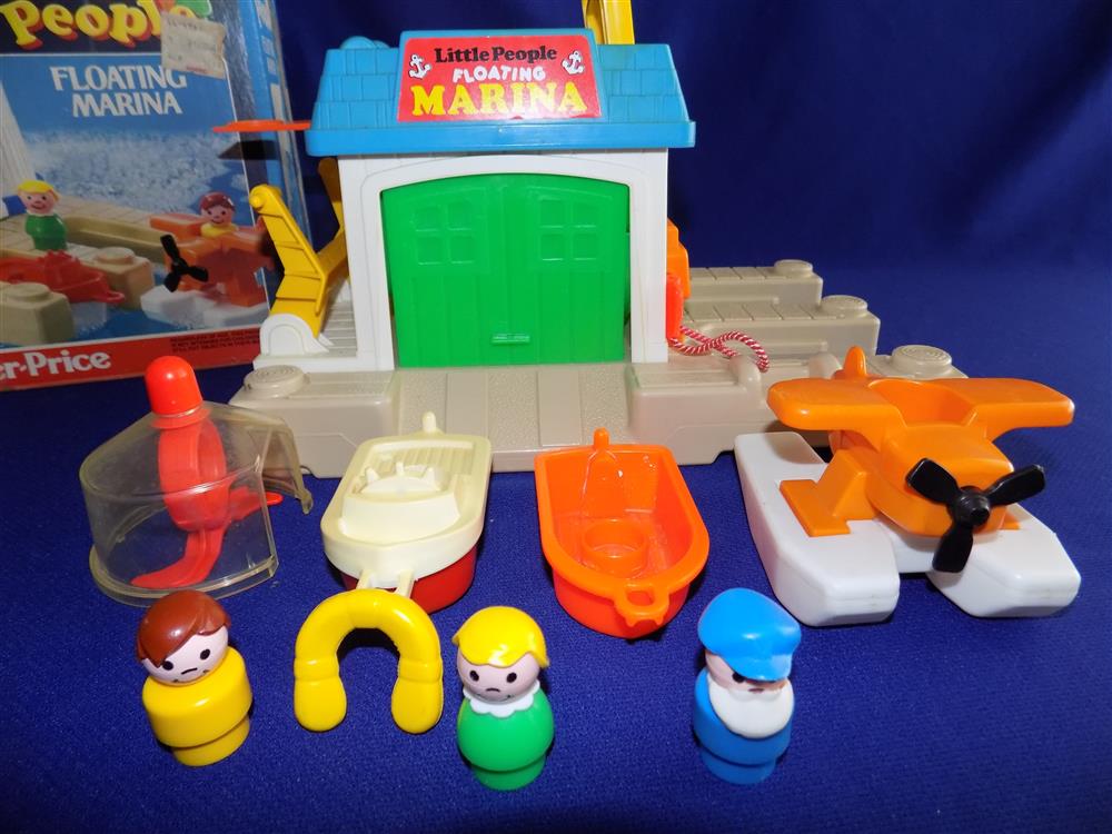 Fisher Price Little People Floating Marina #2582 picture 19355