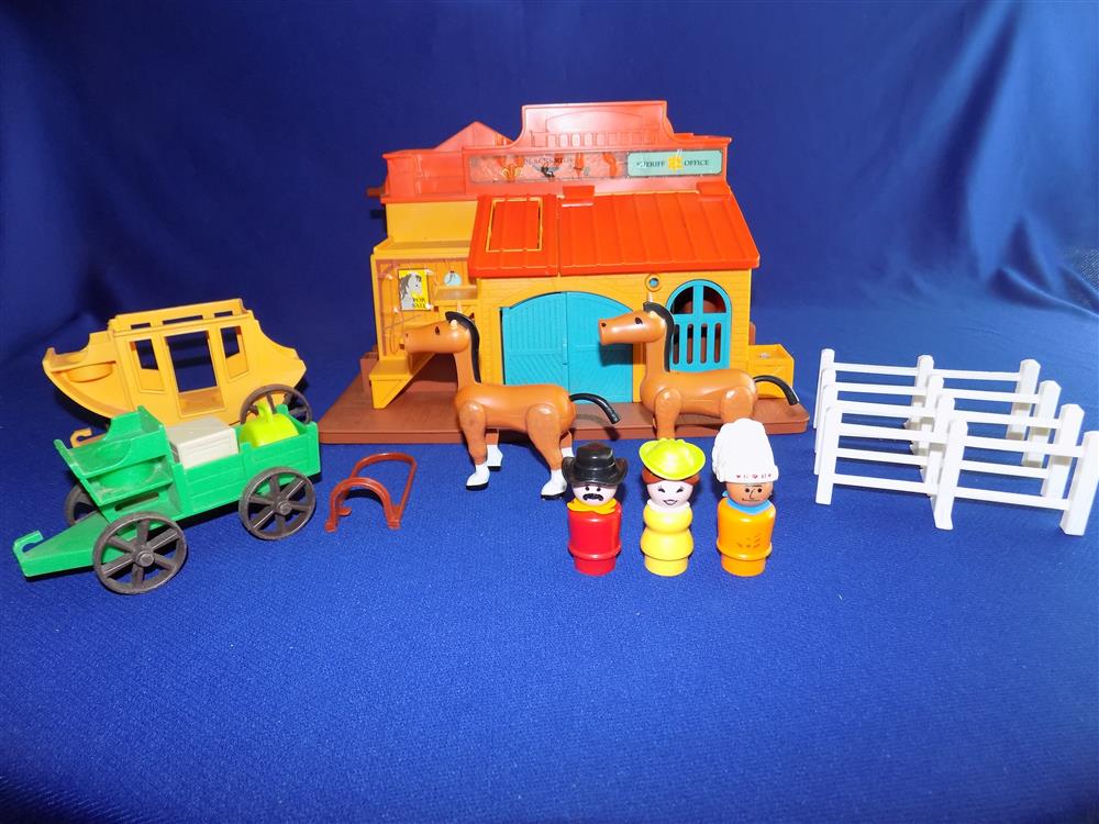 Fisher Price Little People Western Town #934 Incomplete picture 19387