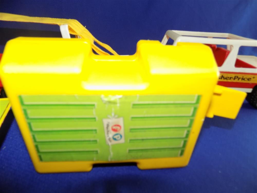 Fisher Price Little People Pop Up Camper #992 Complete Set picture 19396
