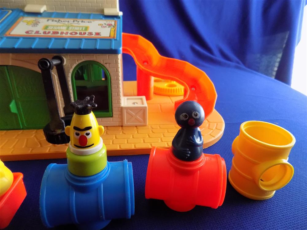 Fisher Price Sesame Street Clubhouse #937 Excellent picture 19401