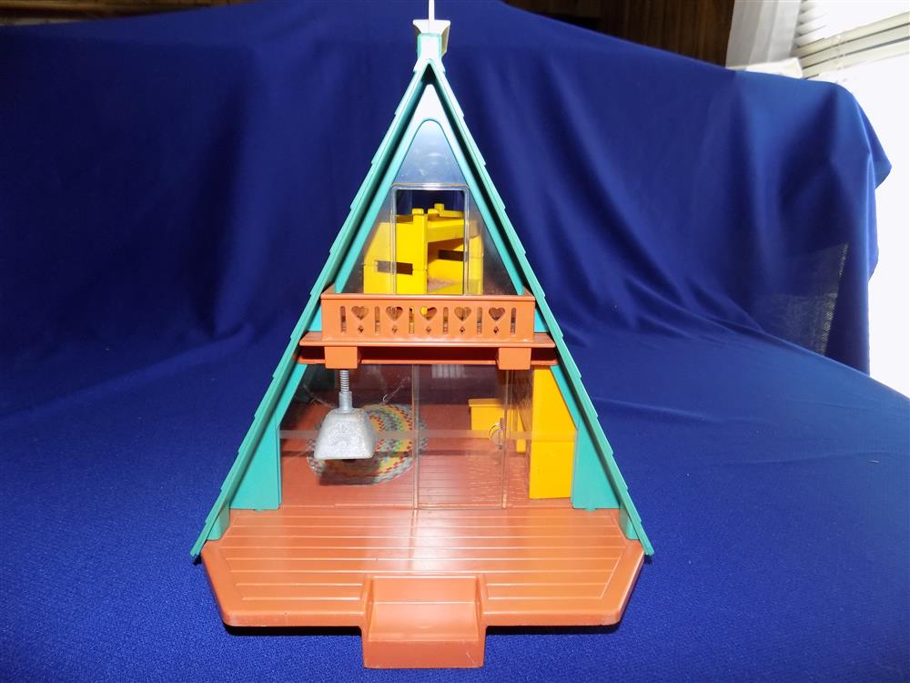 Fisher Price Little People A-Frame #990 Complete picture 19413