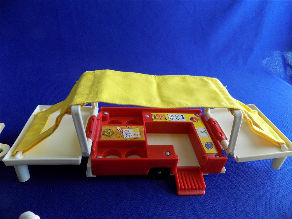 Fisher Price Little People Pop Up Camper #992 Near Mint picture 20390