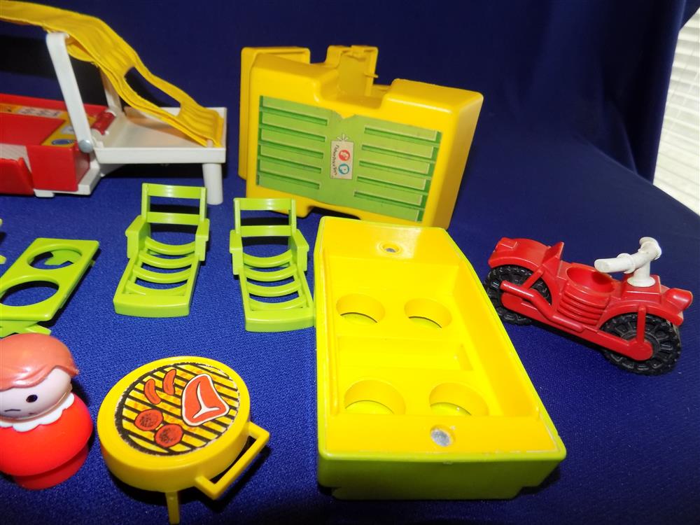 Fisher Price Little People Pop Up Camper #992 Excellent picture 20405