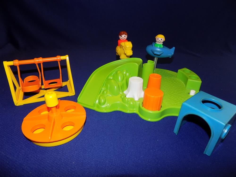 Fisher Price Little People Playground #2525 Near Mint picture 20412