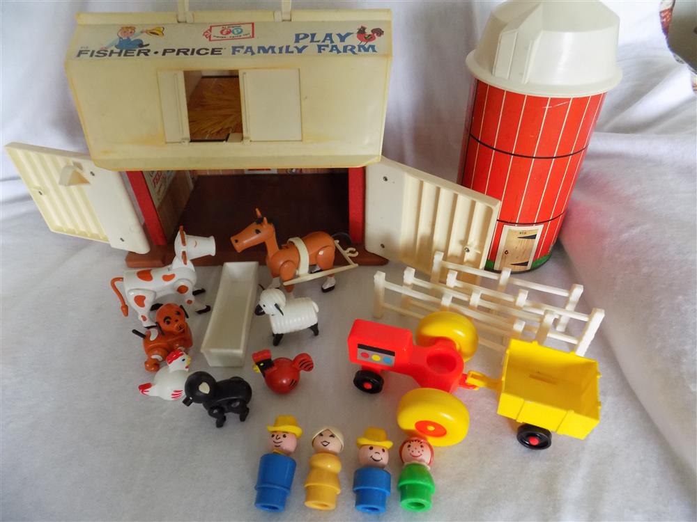 Fisher Price Little People #915 Farm Set Sears 1985 picture 21413