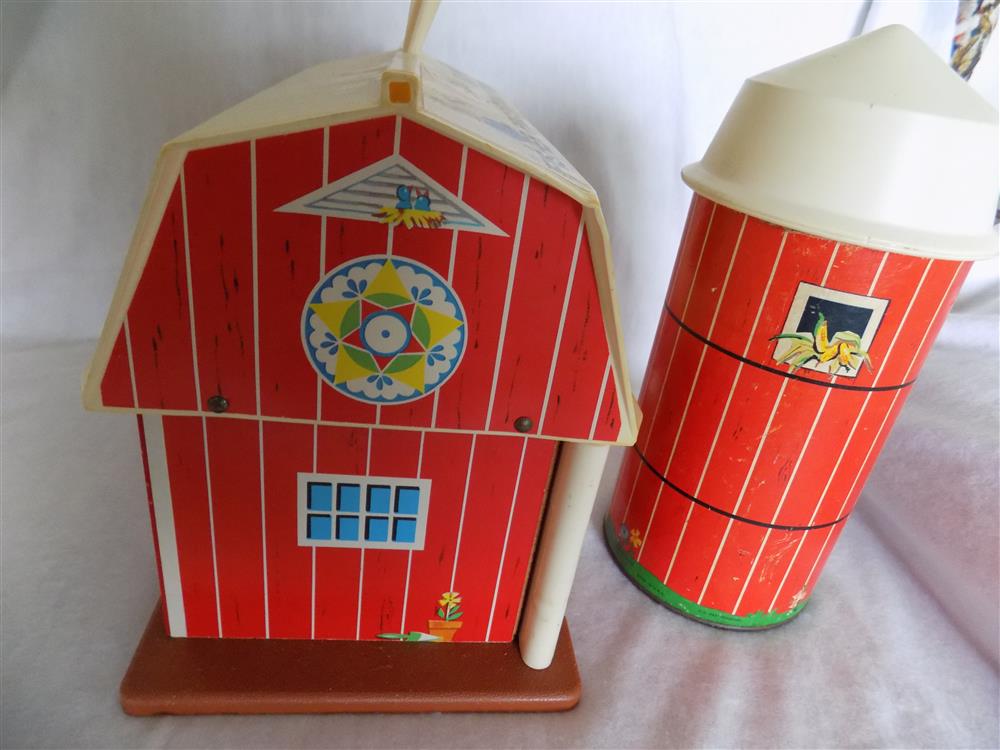 Fisher Price Little People #915 Farm Set Sears 1985 picture 21420