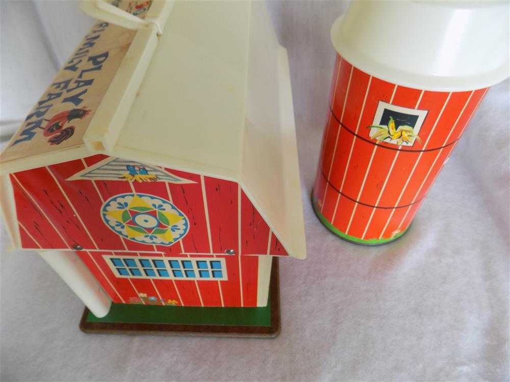Fisher Price Little People Farm #915 Hex Animals picture 21435