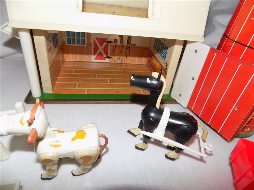Fisher Price Little People Farm #915 Excellent picture 22432