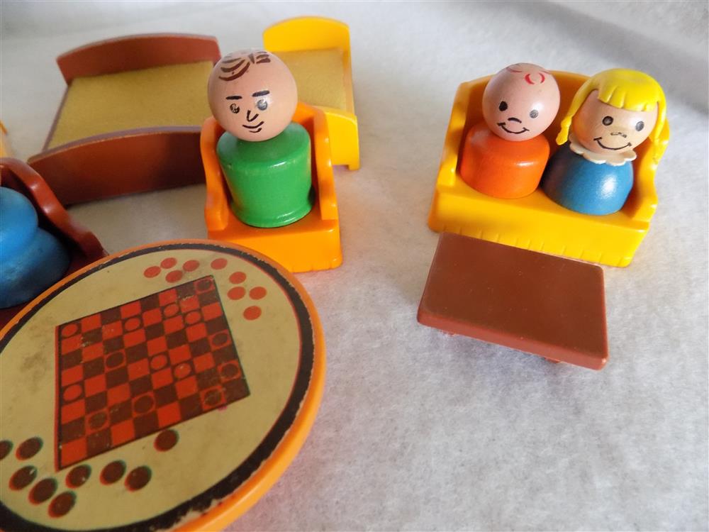 Fisher Price Play Family Decorator Set #728 Complete picture 21461