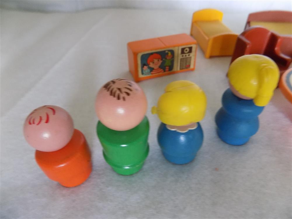 Fisher Price Play Family Decorator Set #728 Complete picture 21464