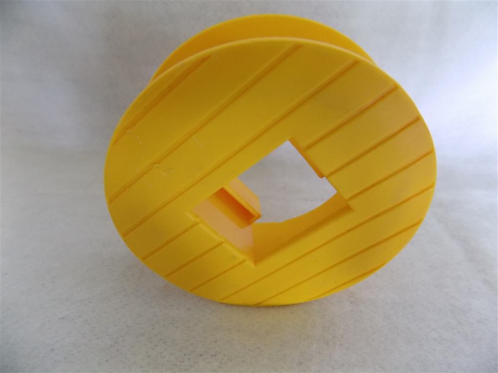Fisher Price Sesame Street Clubhouse #937 Yellow Cable Spool picture 23482