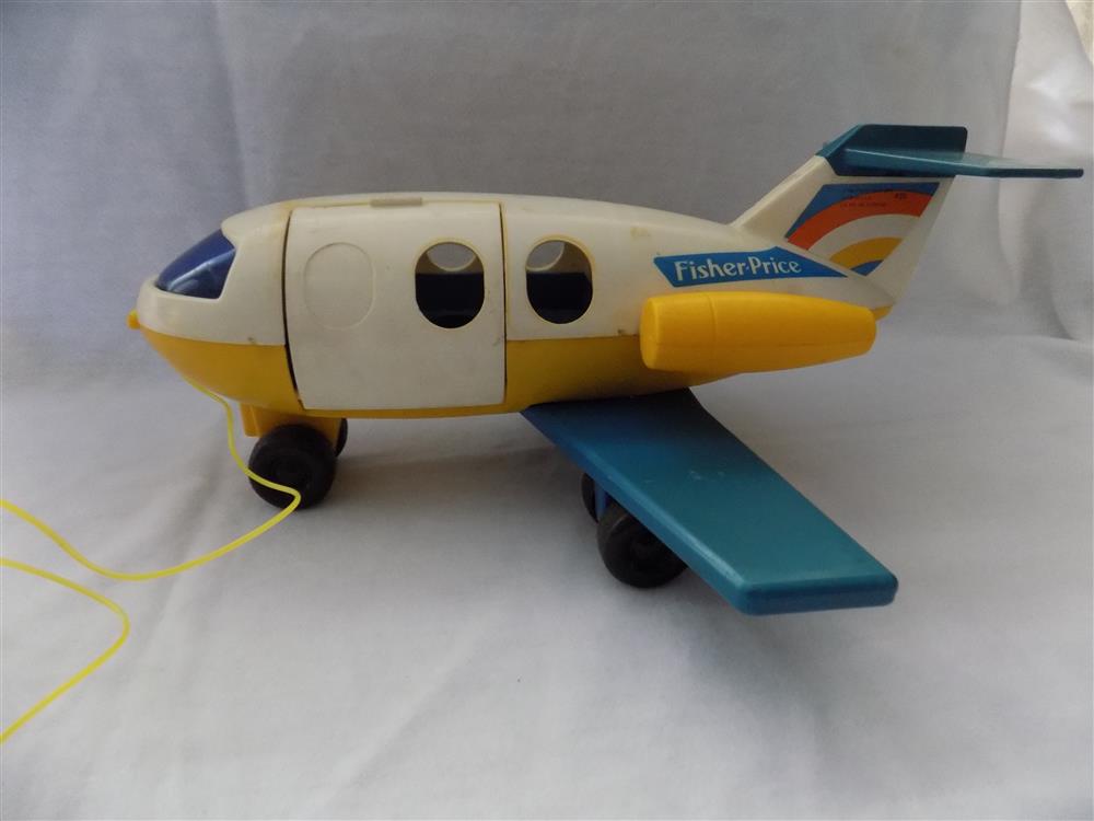 1980 Fisher Price Little People Airport Jetport #933 picture 23619