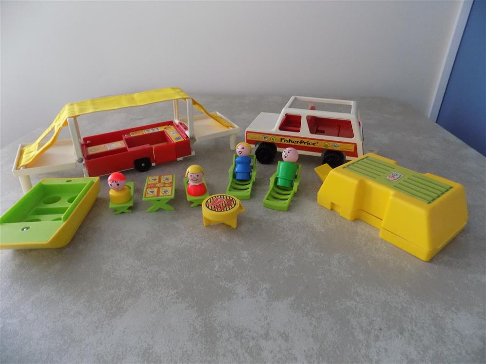 Fisher Price Little People Play Family #992 Pop-Up Camper picture 23634