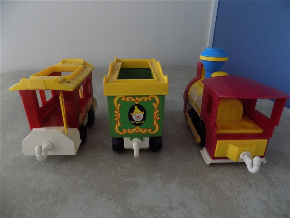 Fisher Price Little People #991 Play Family Circus Train 3 Car picture 23670