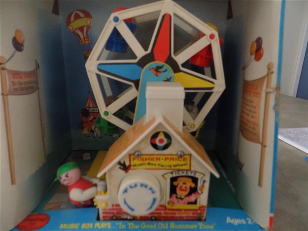 Fisher Price Musical Ferris Wheel Little People #969 picture 23677