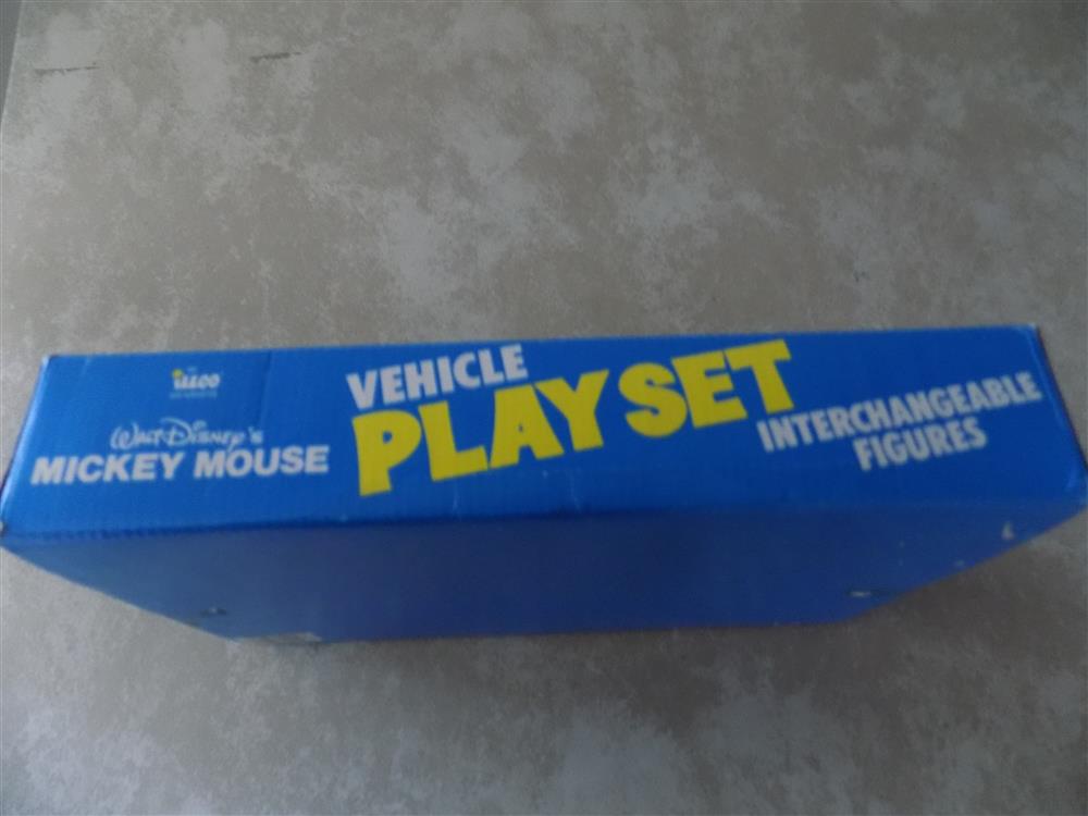Vintage Walt Disney Mickey Mouse Vehicle Play Set Illco Near Mint Set picture 23726