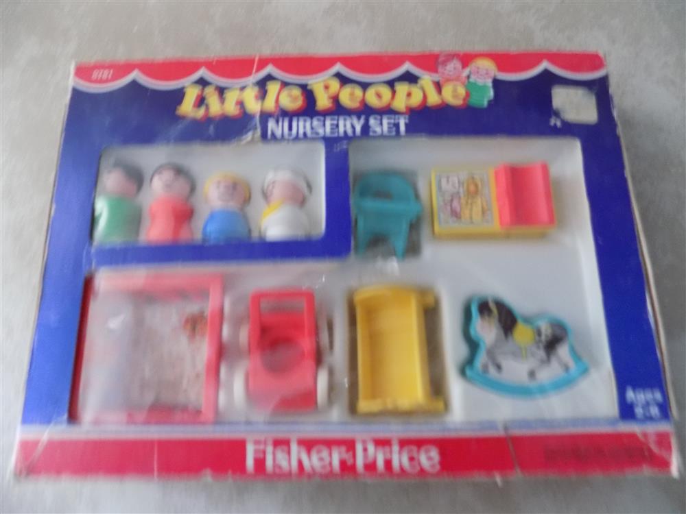 Fisher Price Nursery Set with Little People #761 picture 23728