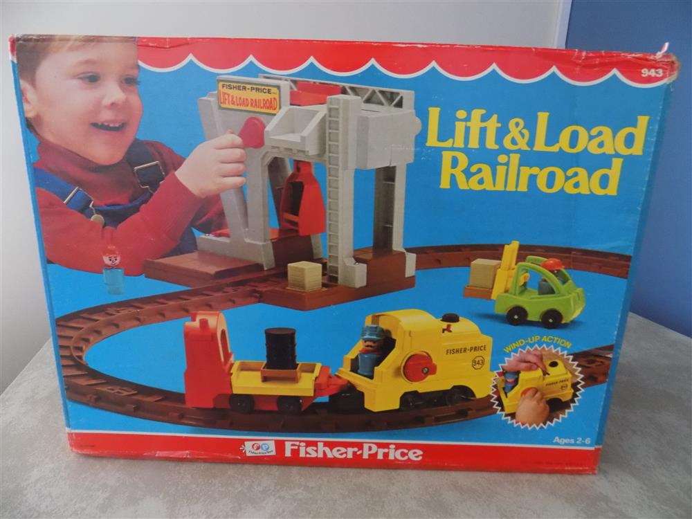 Fisher Price Lift and Load Railroad #943 Sealed picture 23761