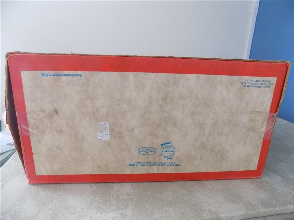 Fisher Price Lift and Load Railroad #943 Sealed picture 23764