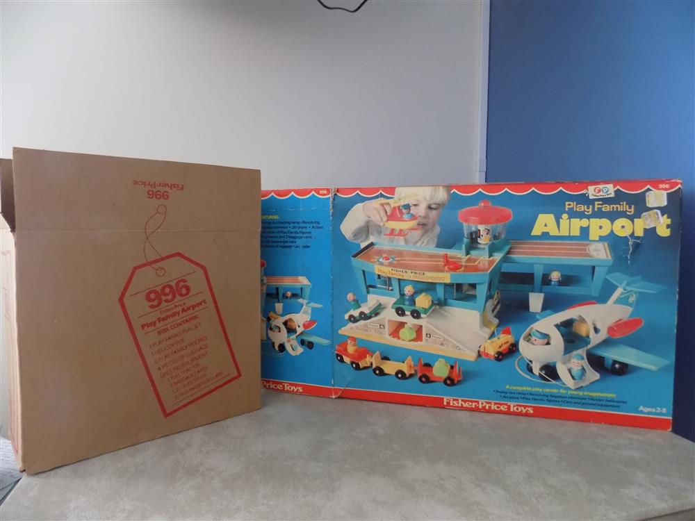 Fisher Price Little People Play Family Airport #993 With both Boxes picture 23788