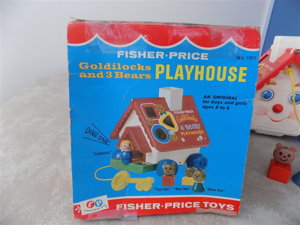 Fisher Price Goldilocks and Three Bears Playhouse Pull Toy #151 picture 23804