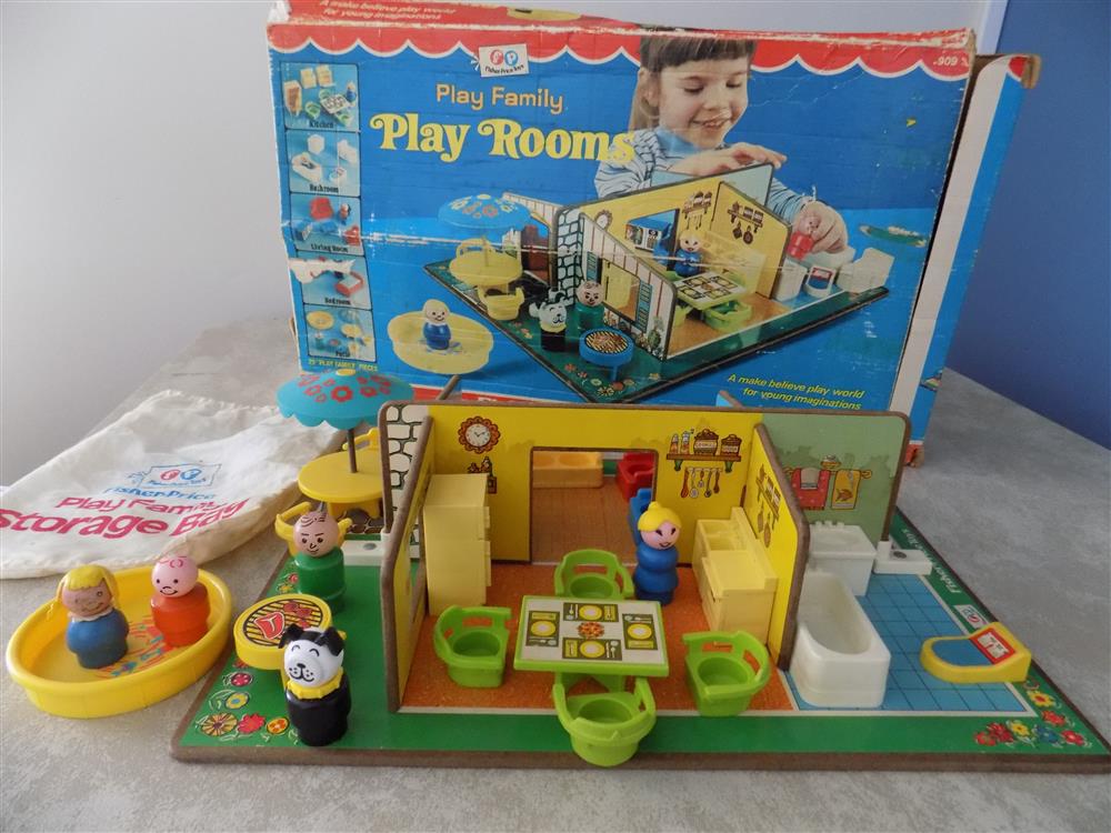Fisher Price Play Family Rooms #909 Incomplete picture 23512