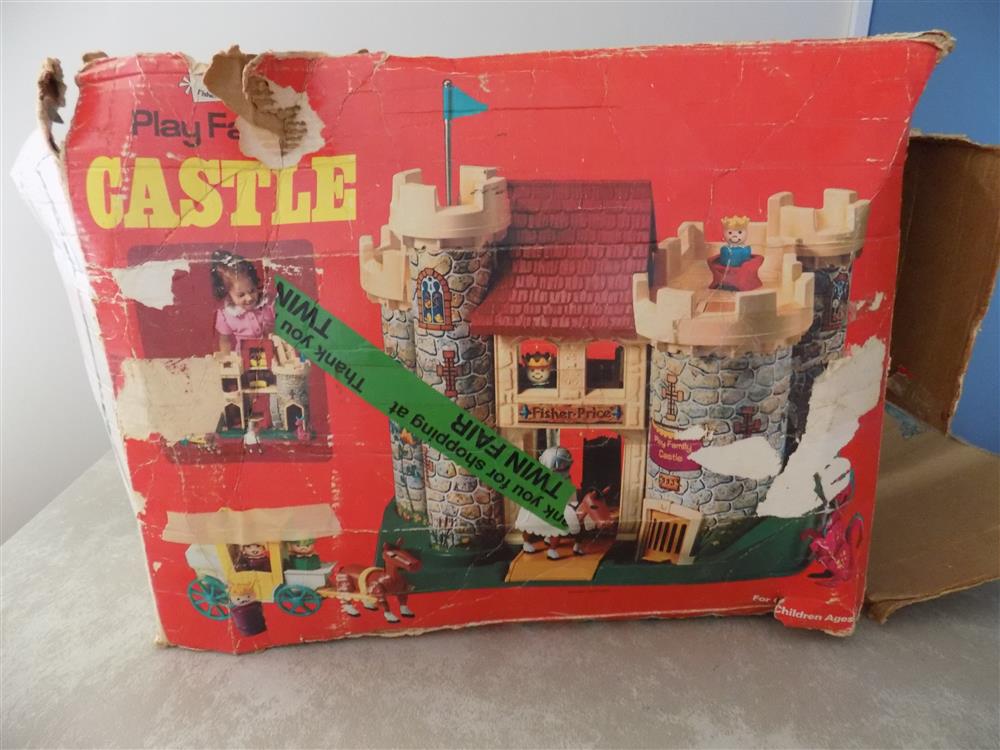 Fisher Price Little People Castle #993 Vintage 1974 Excellent picture 23544