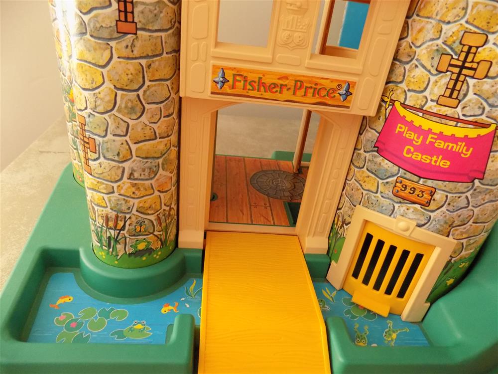 Fisher Price Little People Castle #993 Vintage Mint with Two Boxes picture 23841
