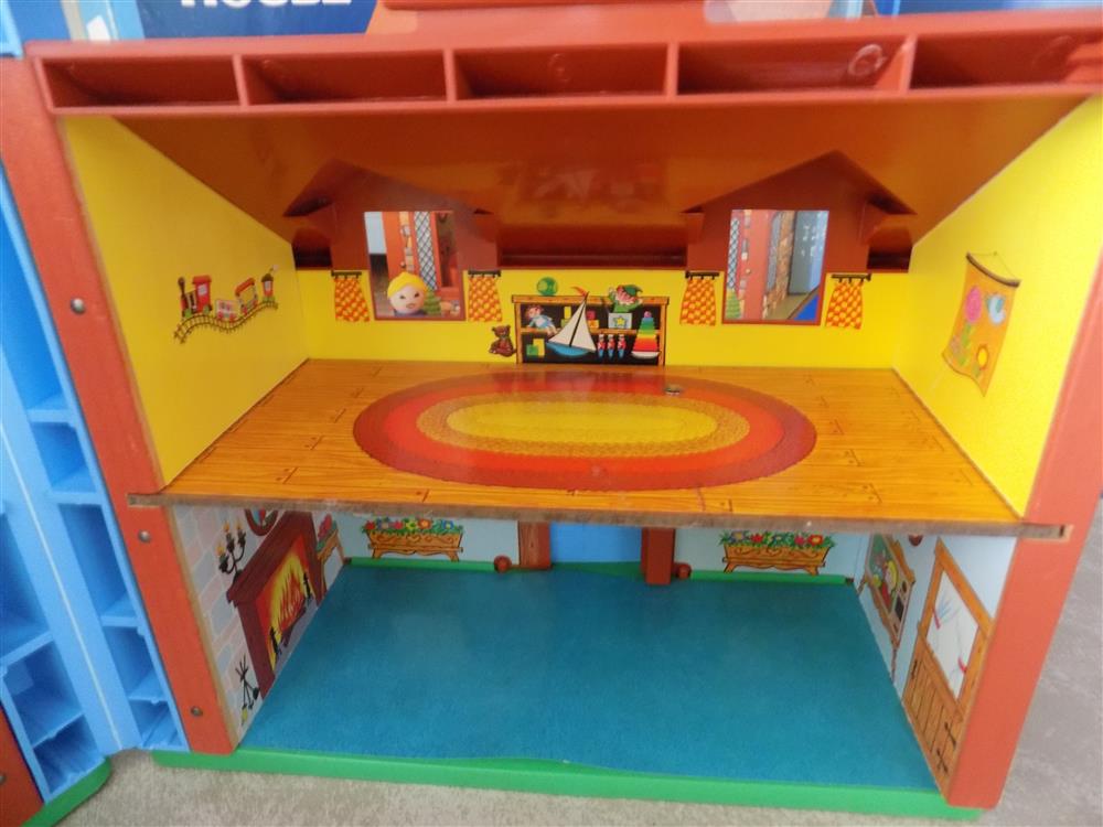 Fisher Price Little People Brown Tudor House #952 Excellent picture 23595