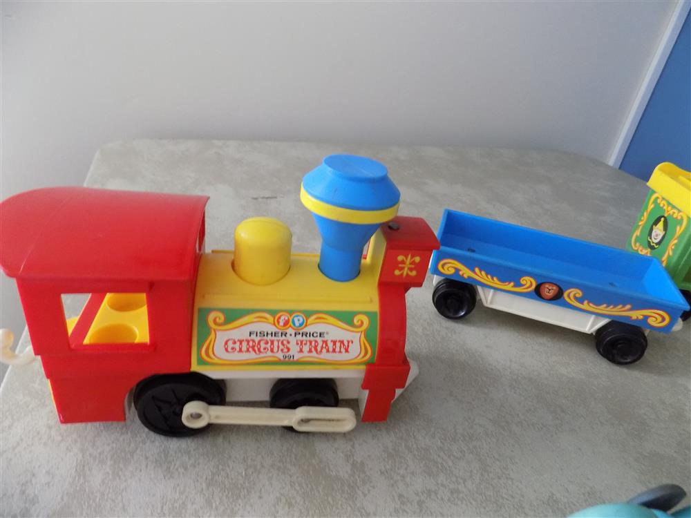 Fisher Price Little People Circus Train #991 Excellent picture 23860