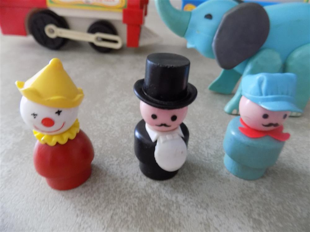 Fisher Price Little People Circus Train #991 Excellent picture 23861